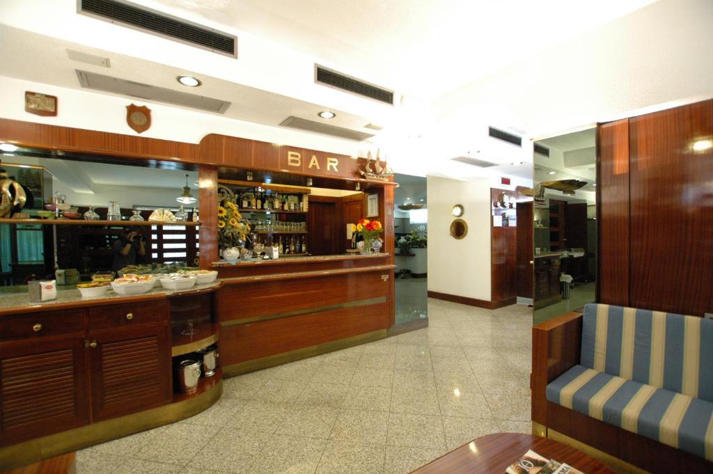 Hotel Crystal 포르토페라이오 외부 사진
